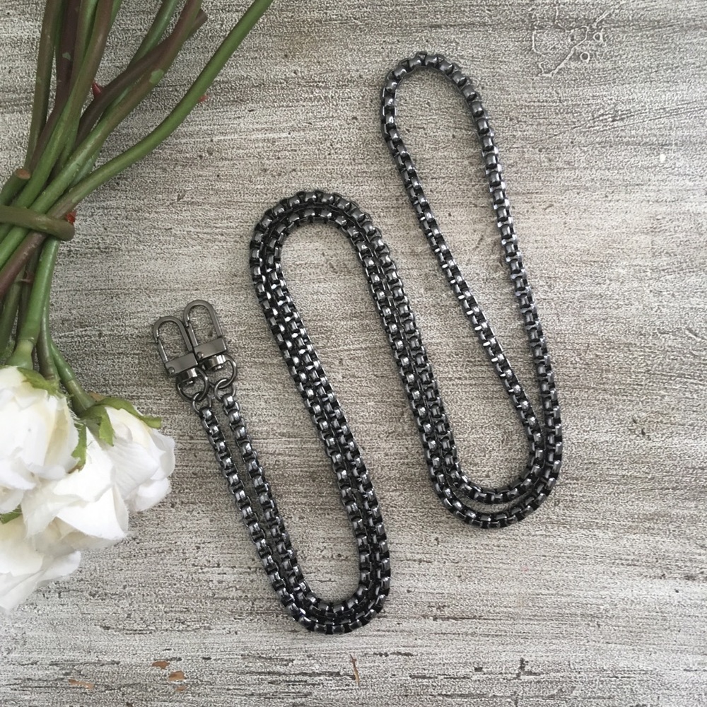Crossbody / Shoulder Replacement Chain Strap